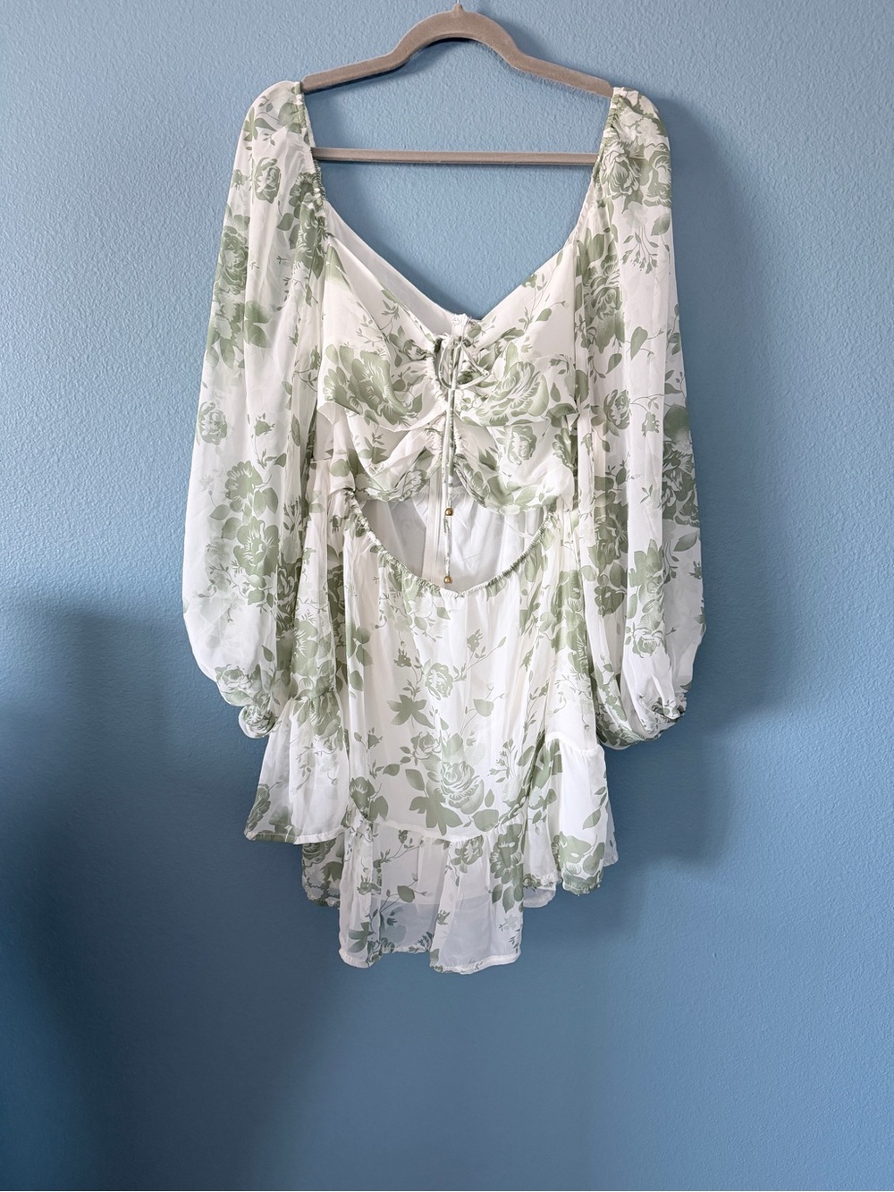 Floral Puff-Sleeve Mini Dress in White & Sage